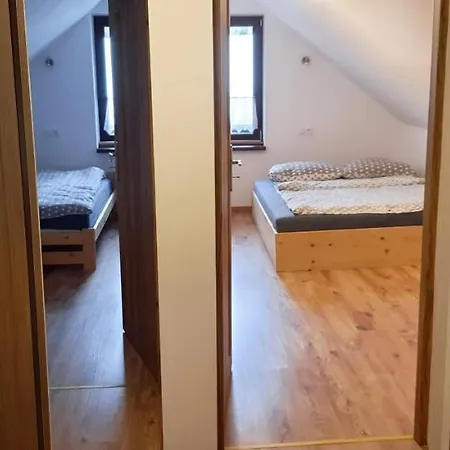 Przy Zlotym Groniu Horská chata *