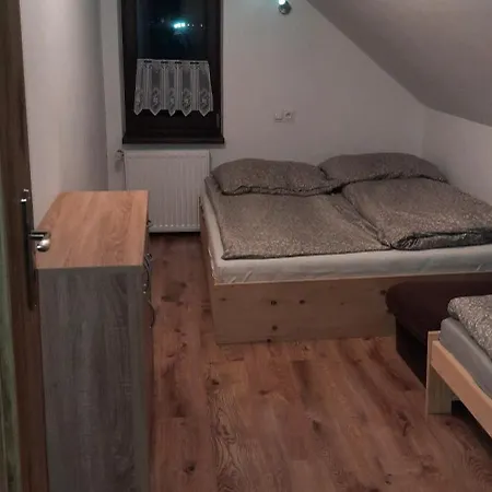 Przy Zlotym Groniu Horská chata
