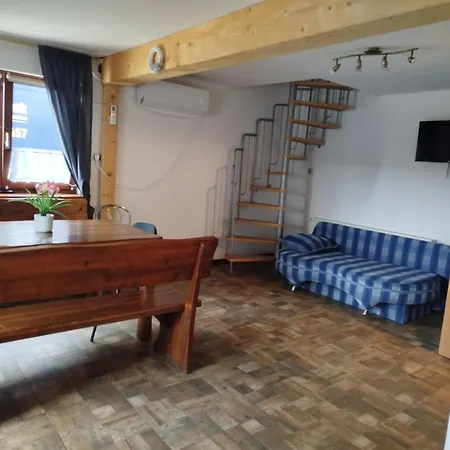 Przy Zlotym Groniu Horská chata